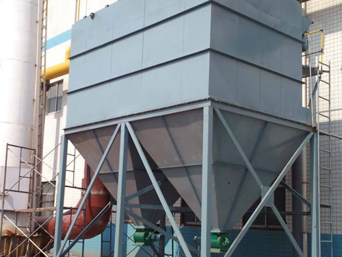 有哪(na)些影響脈(mo)沖布袋除(chu)塵器除塵(chen)效率和濾(lü)袋壽命的(de)因素？