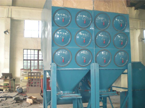 粉(fen)末回(hui)收濾(lü)筒除(chu)塵器(qi)