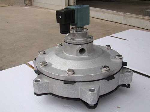 DMF-Y淹(yan)沒式電磁(ci)脈沖閥